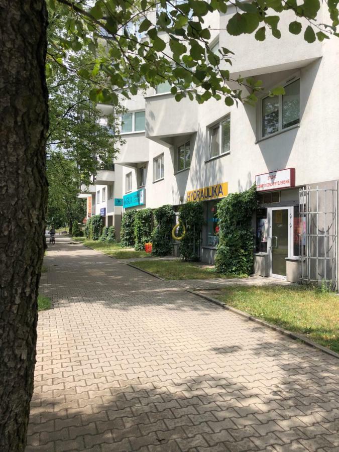 Apartament 69 Metro Daire Varşova Dış mekan fotoğraf