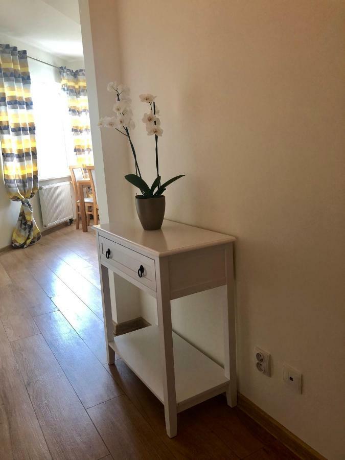 Apartament 69 Metro Daire Varşova Dış mekan fotoğraf