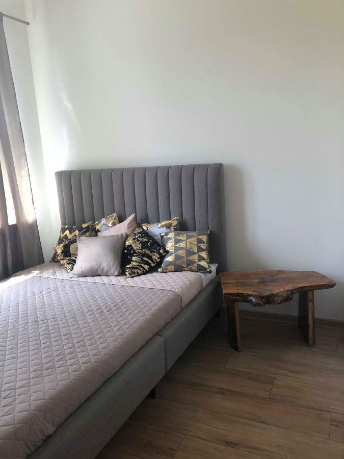 Apartament 69 Metro Daire Varşova Dış mekan fotoğraf